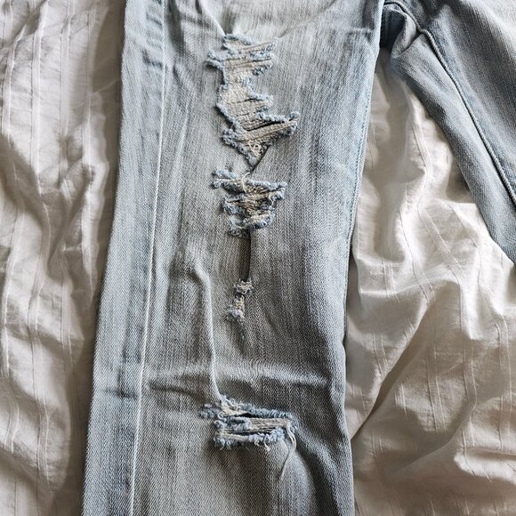 American Eagle Distressed Ripped Skinny Stretch Jeans - 2013 - Light Wash - Sz 0 - Picture 10 of 16